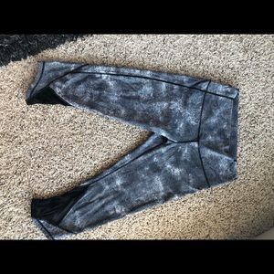 Lululemon Capris